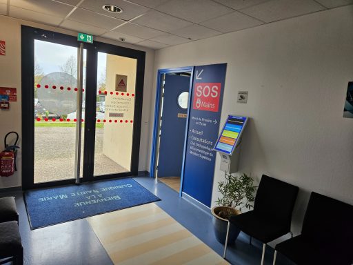 Porte accès SOS Main