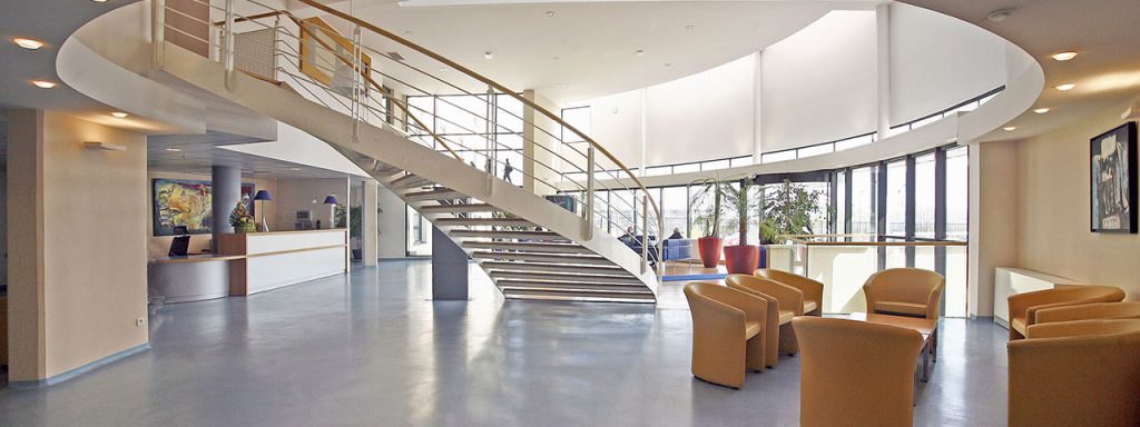 Hall accueil Clinique